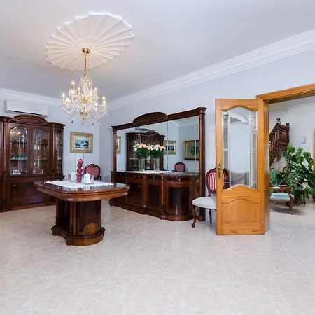 Yourhouse Sa Garriga Darder * アリアー二